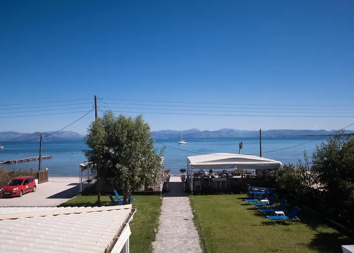 Christina Beachfront By Hotelius 3*