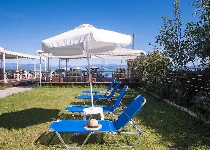 Christina Beachfront By Hotelius 3*