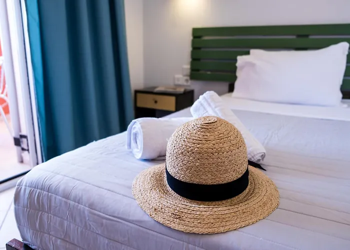 Christina Beachfront By Hotelius Petrití