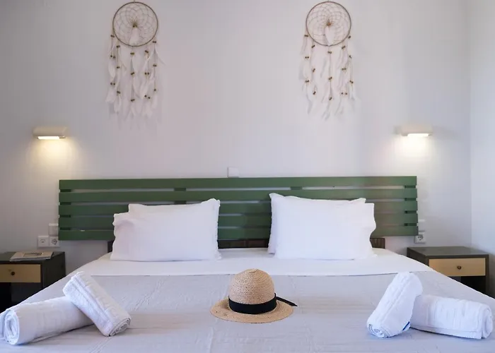 Christina Beachfront By Hotelius 3*