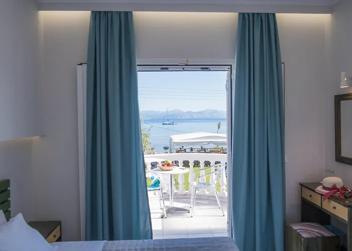 Christina Beachfront By Hotelius Bed & Breakfast 3*