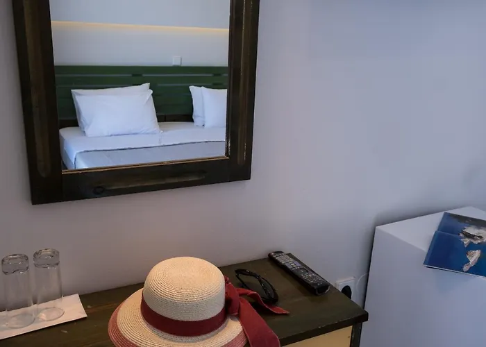 Christina Beachfront By Hotelius Bed & Breakfast
